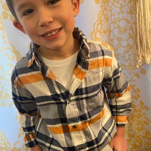 Cat & Jack Flannel Size 6/7